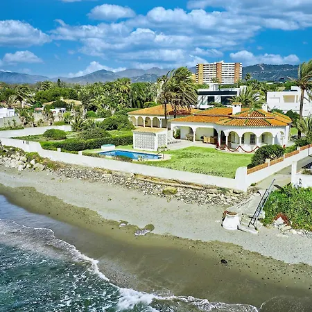 Villa 1100 Beachfront First Line Marbella