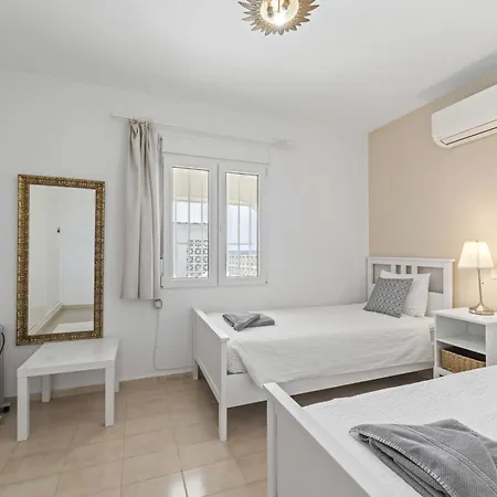 Villa 1100 Beachfront First Line Marbella