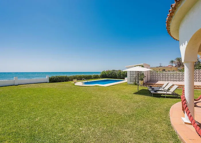 Вилла 1100 Beachfront First Line